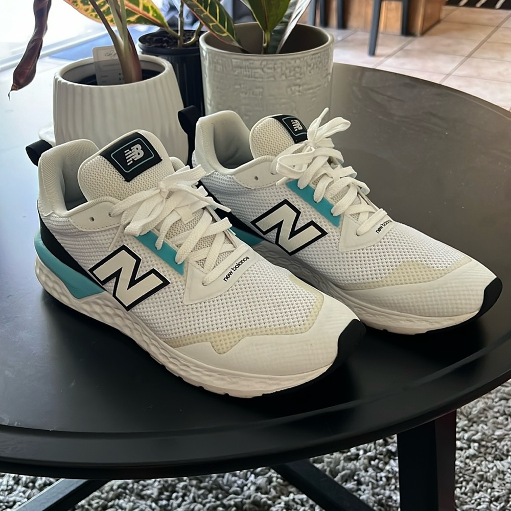 Men’s NEW BALANCE